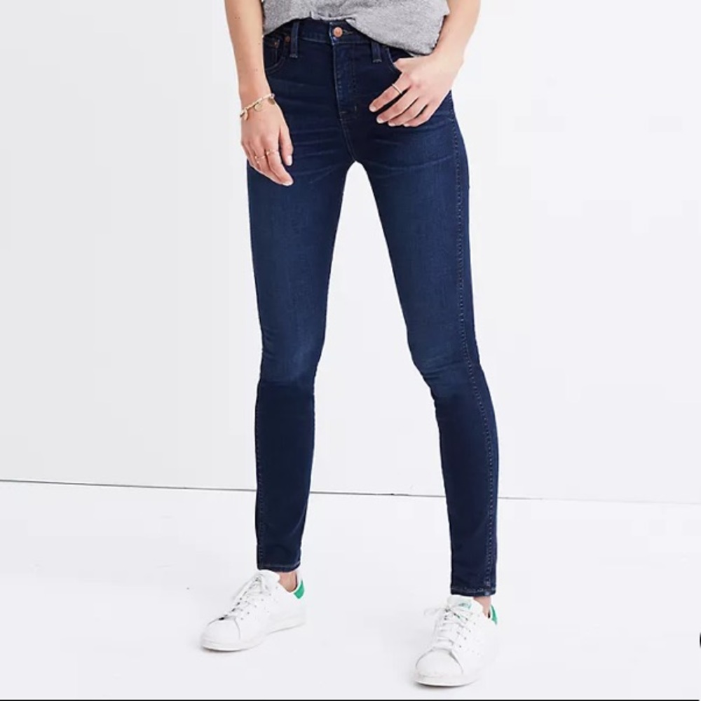 Madewell 10" High-Rise Skinny Jeans in Hayes Wash